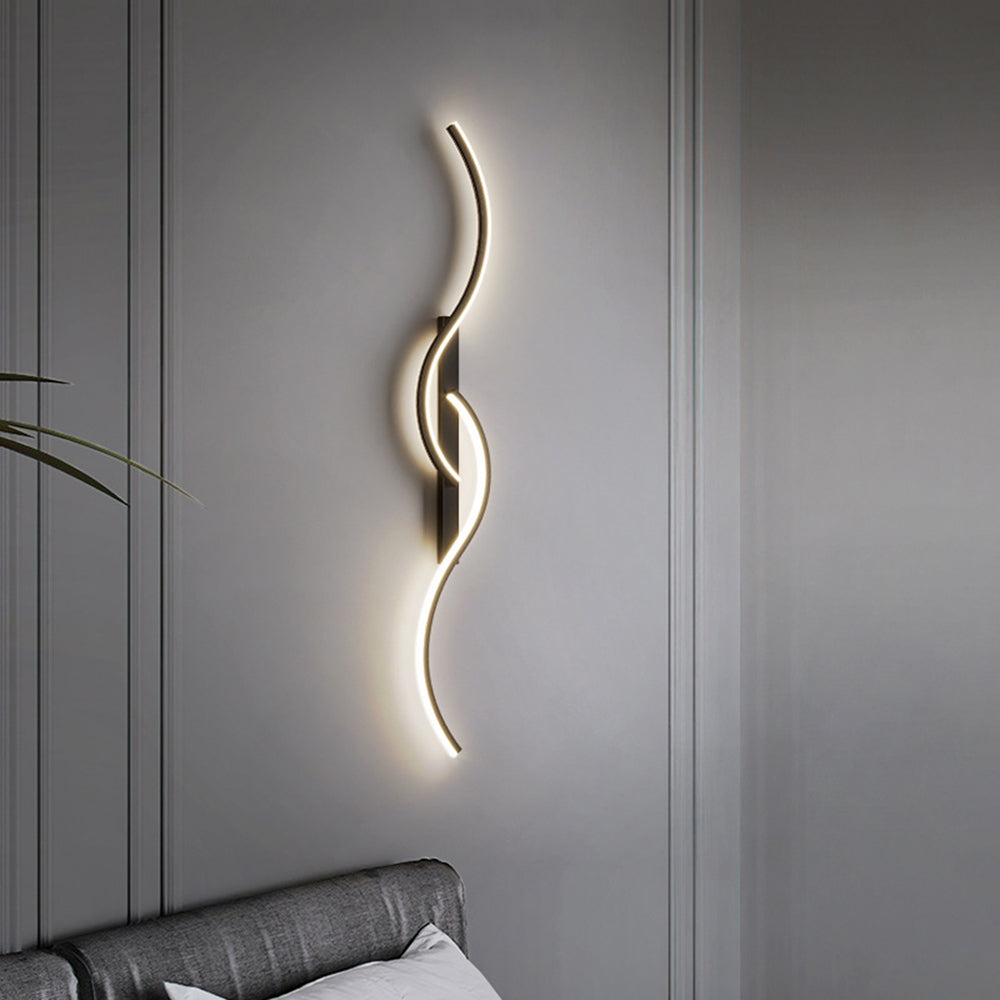 Vireth Modern Linear Wave Bedroom Wall Lamp, Black/Gold