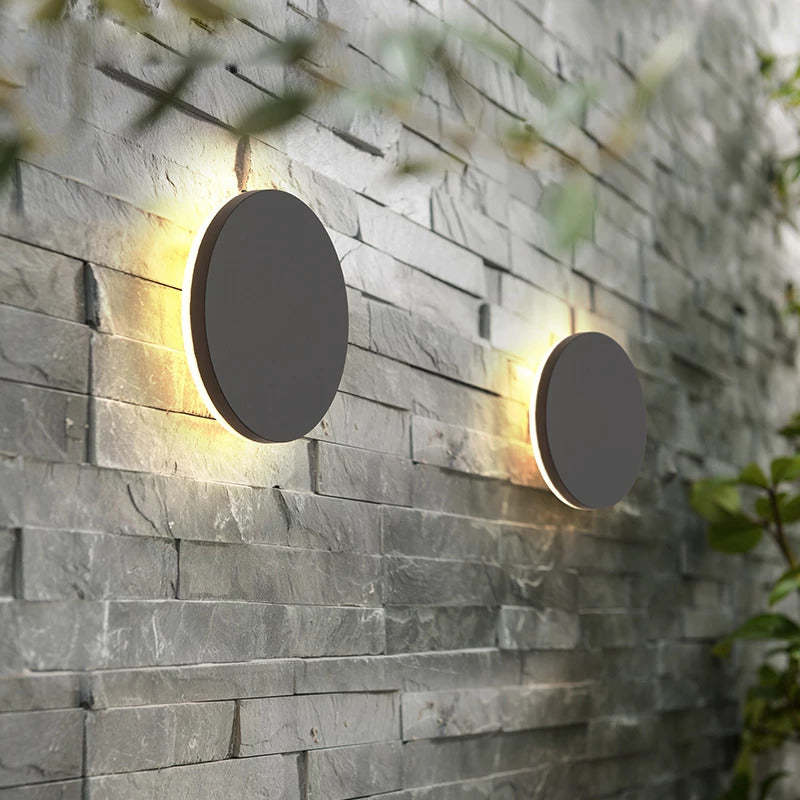 Dori Minimalist Round/Square Outdoor Wall Lamp LED, Black/White