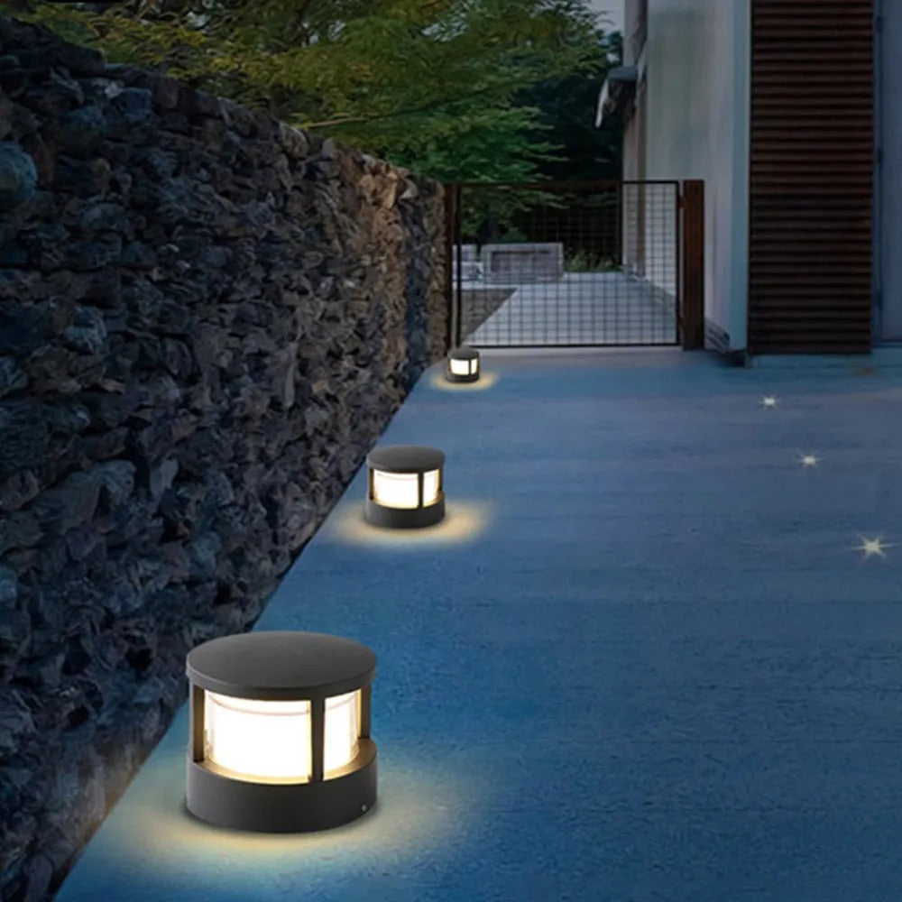 Alvian Outdoor Light Modern Cylindrical Bollard Black