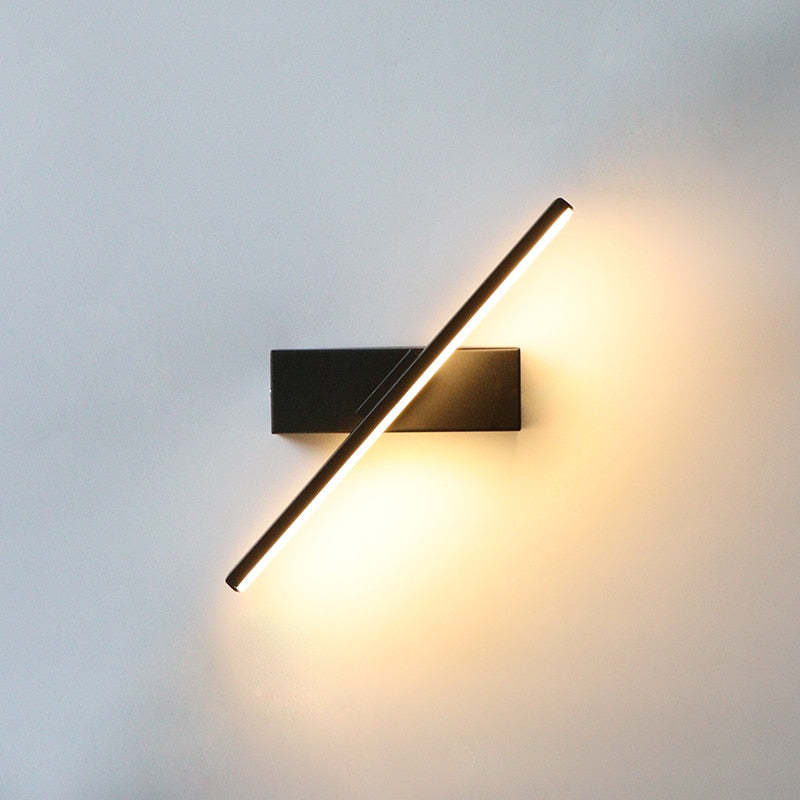 Darin Rotatable Wall Lamp for Bedroom, Black/White