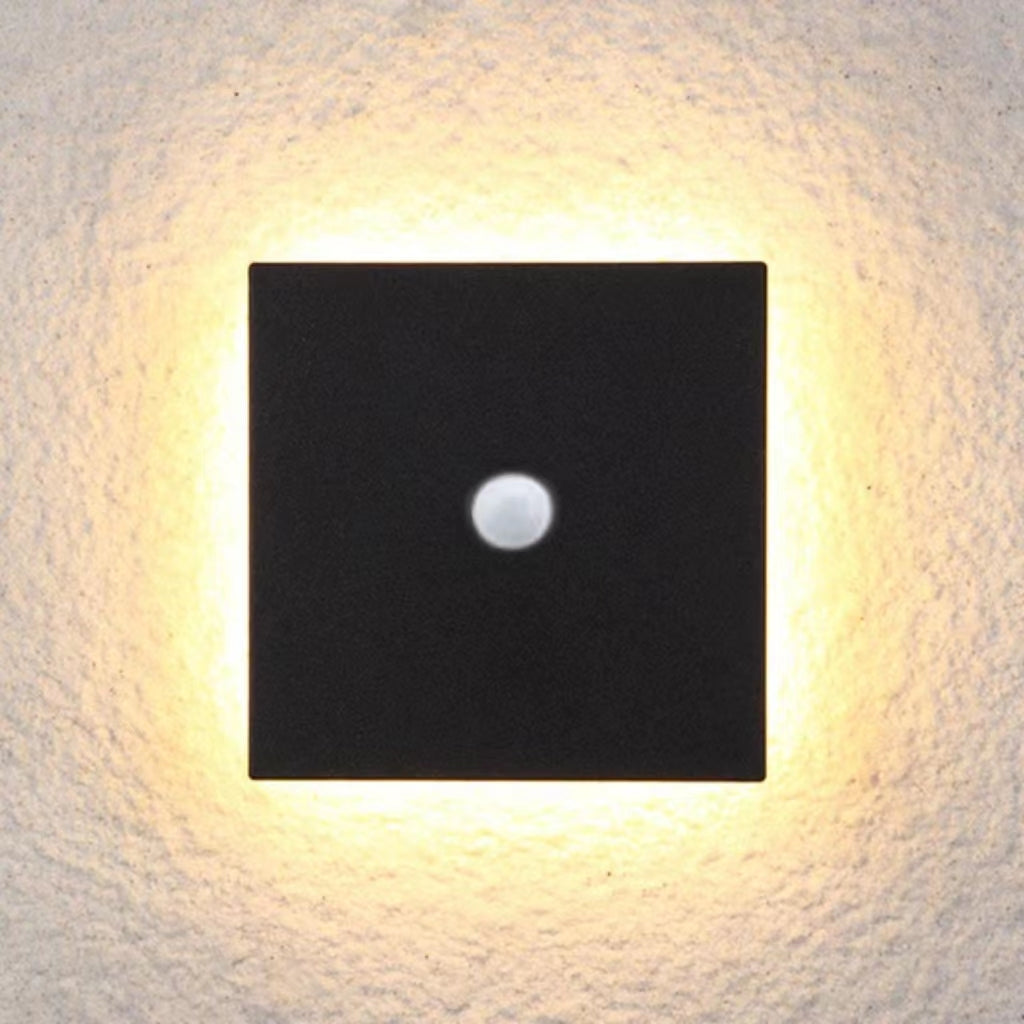 Dori Minimalist Round/Square Outdoor Wall Lamp LED, Black/White
