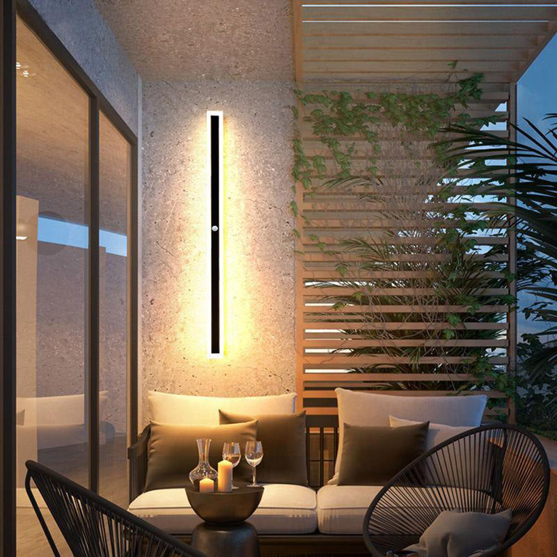 Virex Linear Outdoor Wall Lamp
