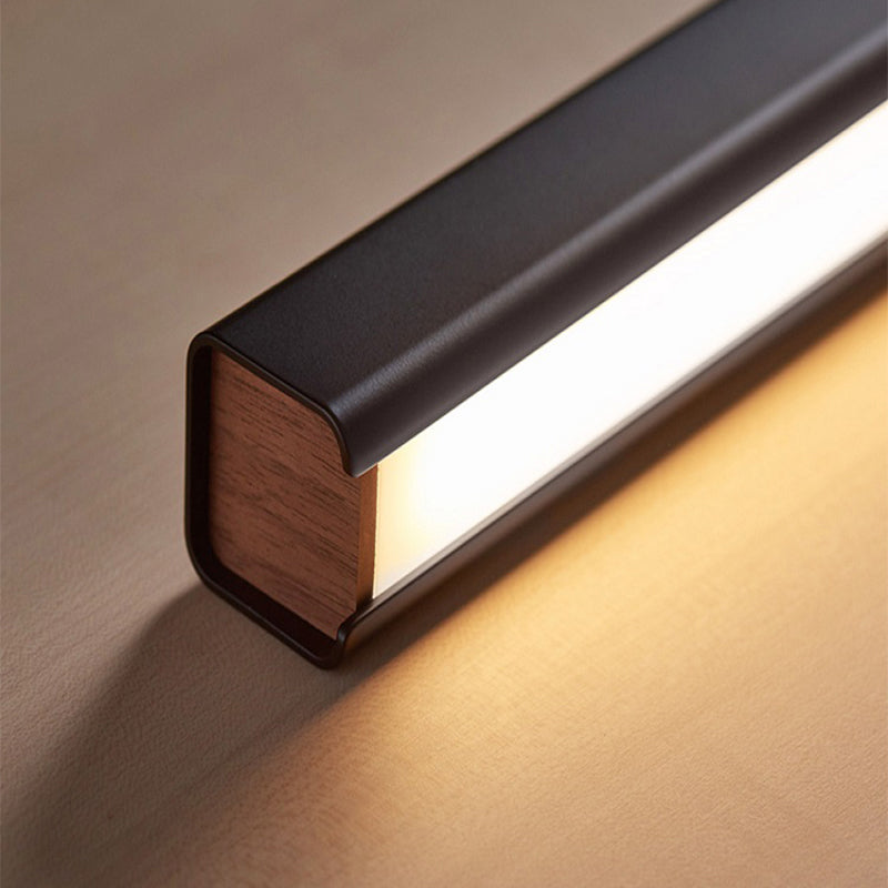 Eron Minimalist Classic Black & White Linear Pendant Light