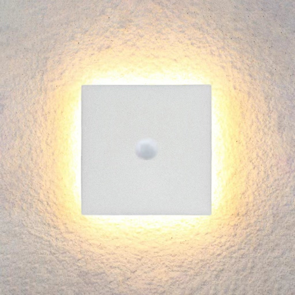 Dori Minimalist Round/Square Outdoor Wall Lamp LED, Black/White